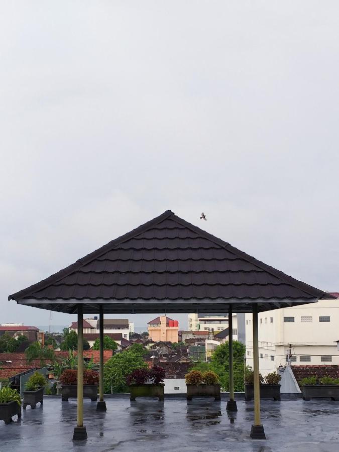 Omah Watu Homestay Yogyakarta Ngoại thất bức ảnh