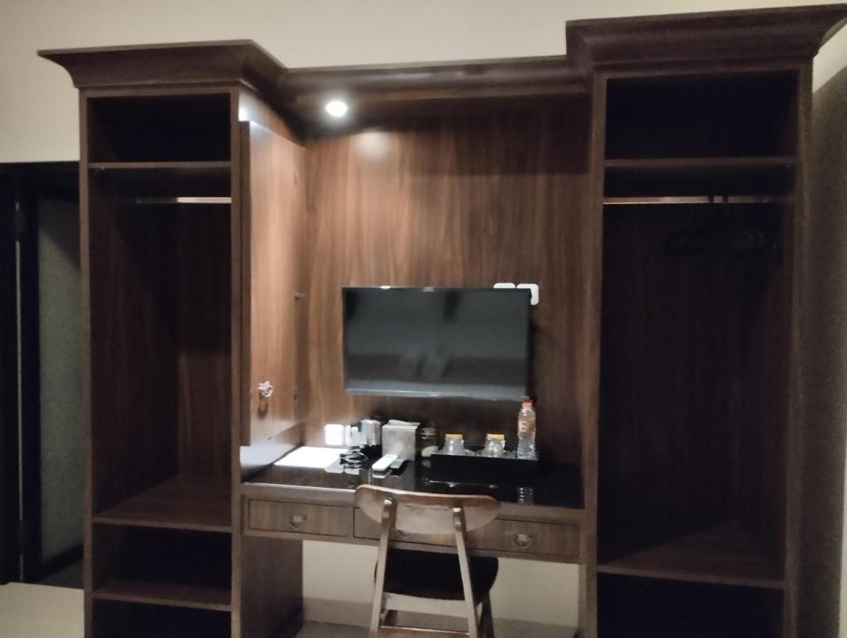 Omah Watu Homestay Yogyakarta Ngoại thất bức ảnh