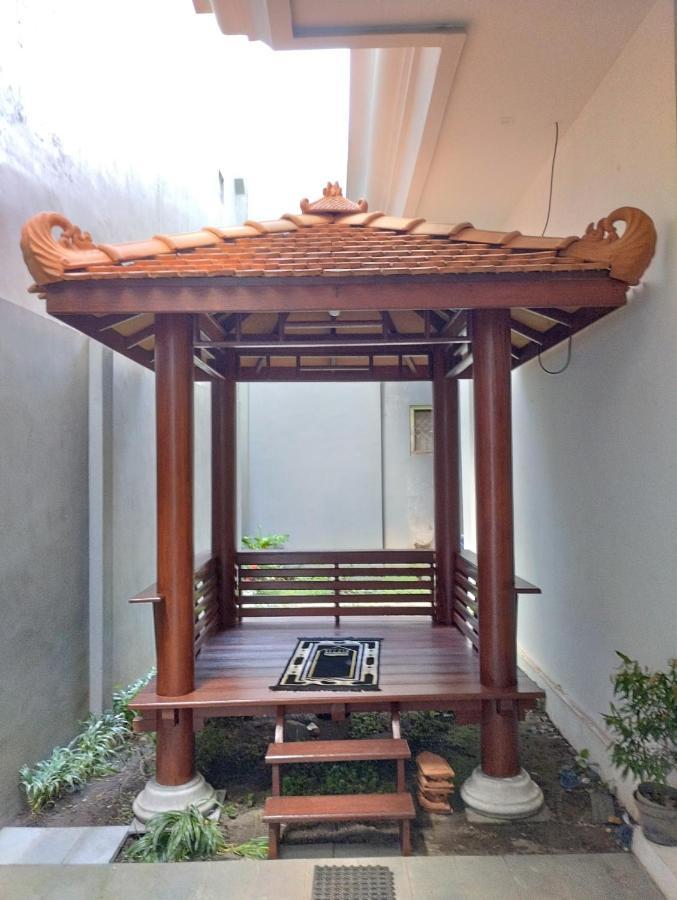 Omah Watu Homestay Yogyakarta Ngoại thất bức ảnh